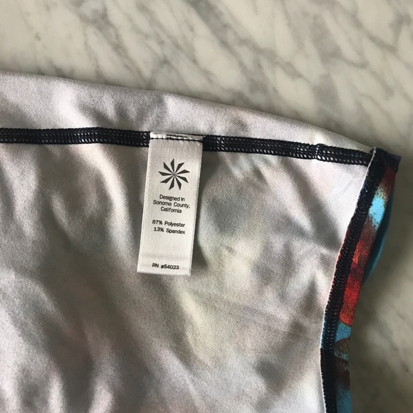 Athleta Multicolor Chi Flowy Tank Medium - Picture 5 of 6